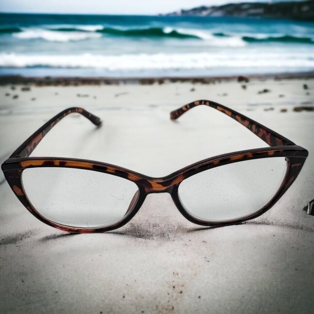 Betsey‎ Johnson Eyeglasses Womens Readers Tortoise Shell Cat Eye Cheaters